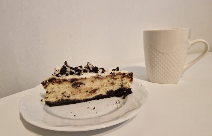 Sernik z ciasteczkami oreo